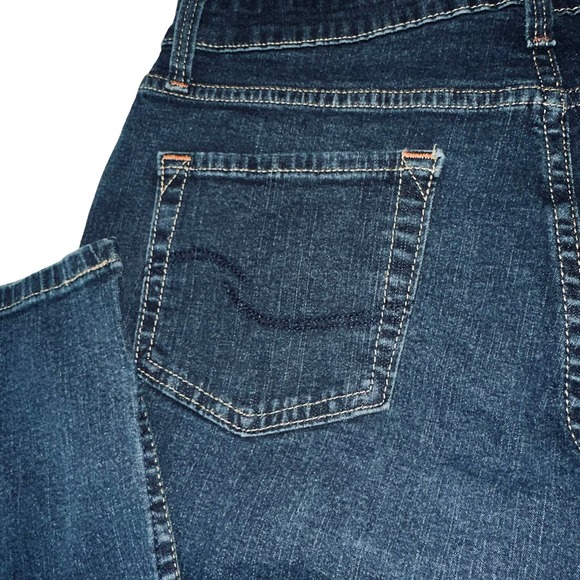 Levis, Signature - Jeans, at waist dark wash Boot Cut, Size 12L - Picture 8 of 11